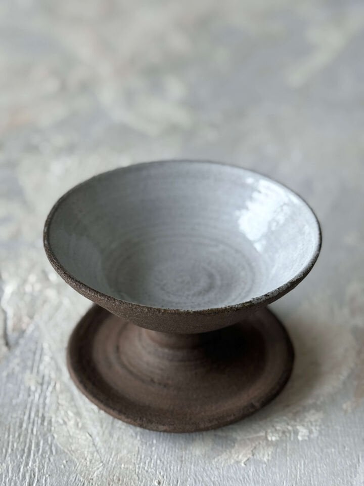 Stoneware Mini Ayaklı Sunum Tabağı