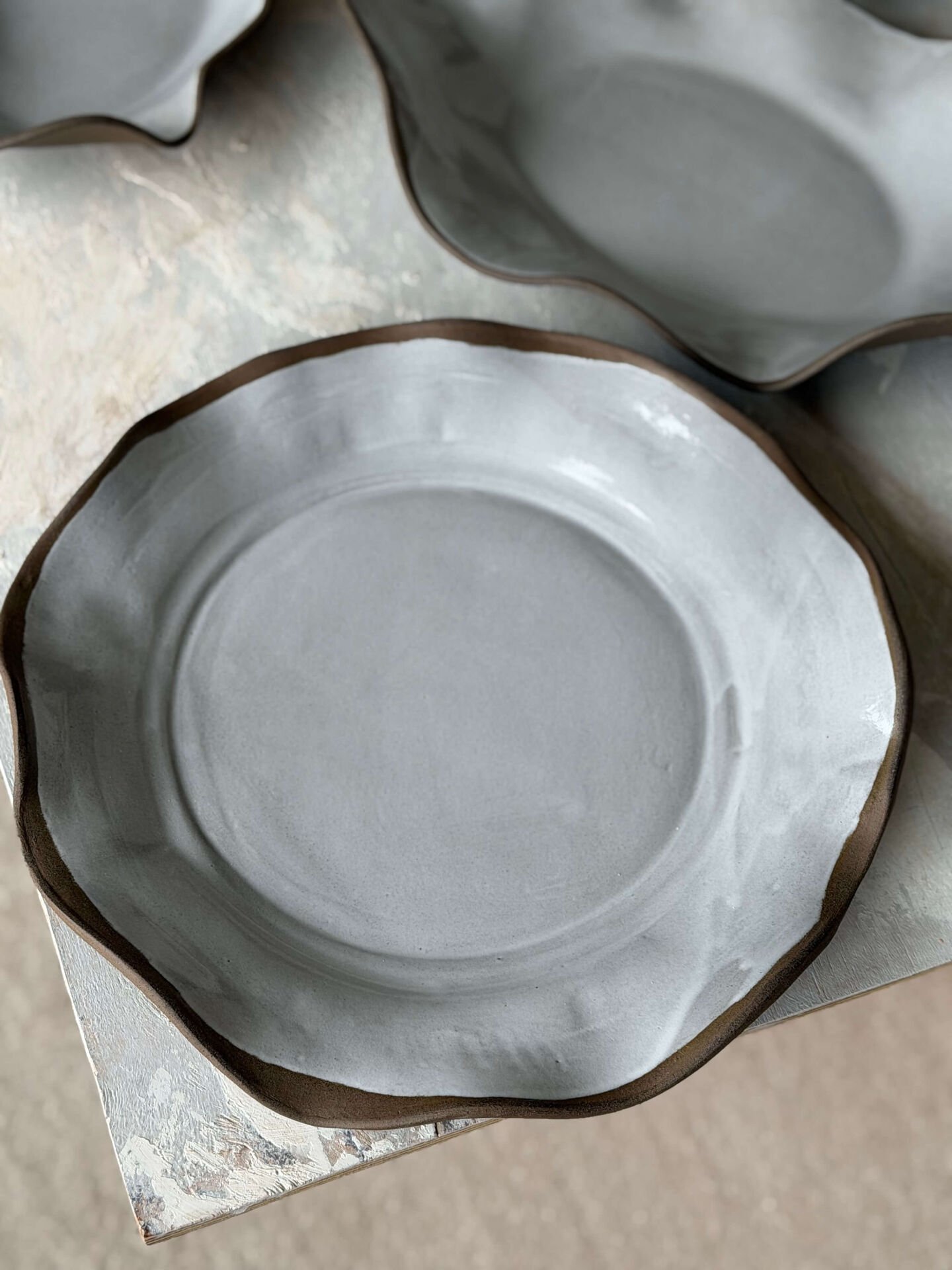 Volanlı Yuvarlak Tabak