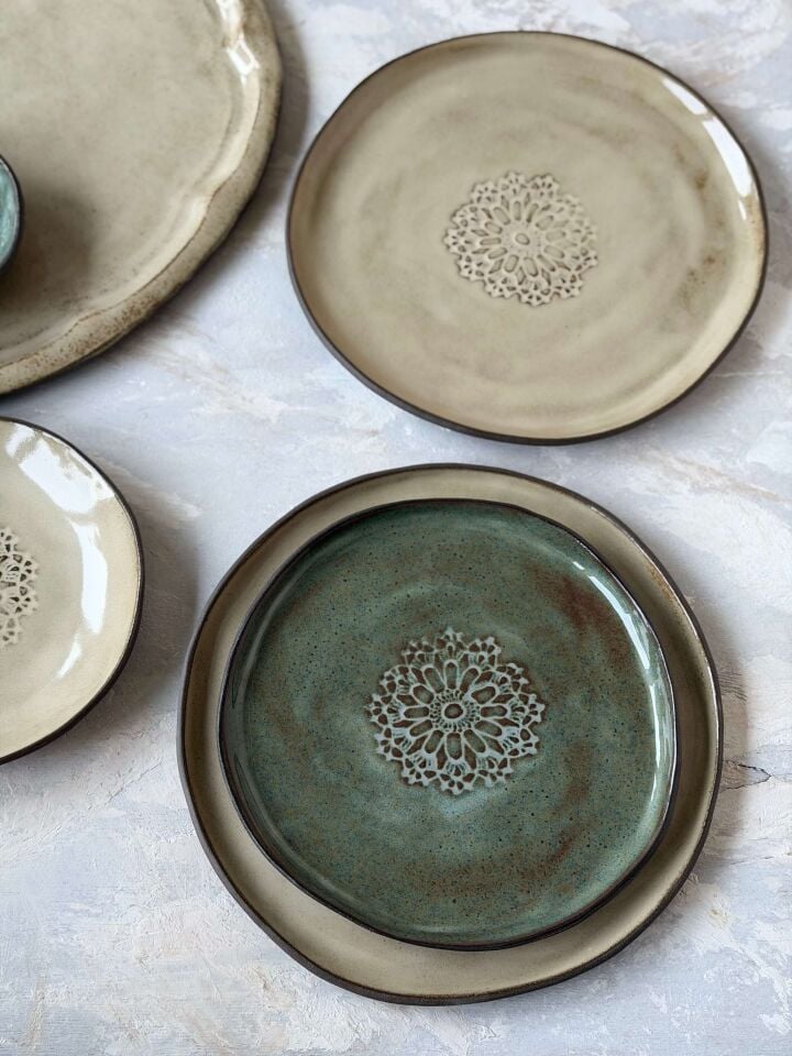 Stoneware Dantelli Yemek Tabağı