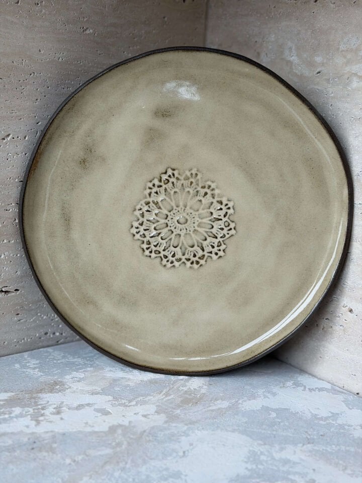 Stoneware Dantelli Yemek Tabağı