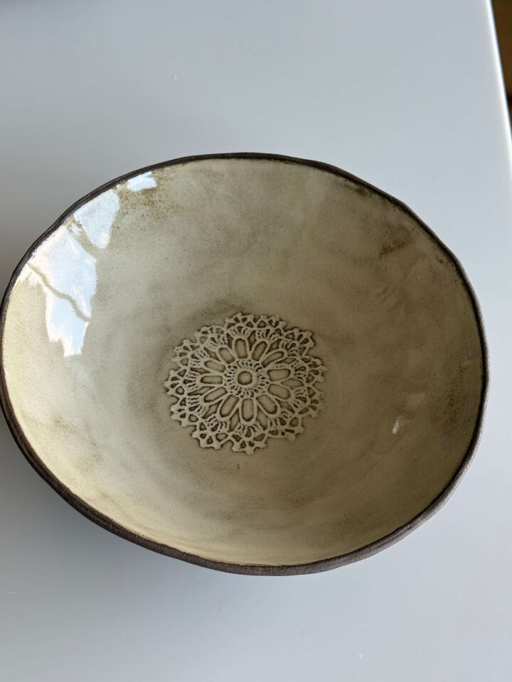 Stoneware Çukur Salata Kasesi